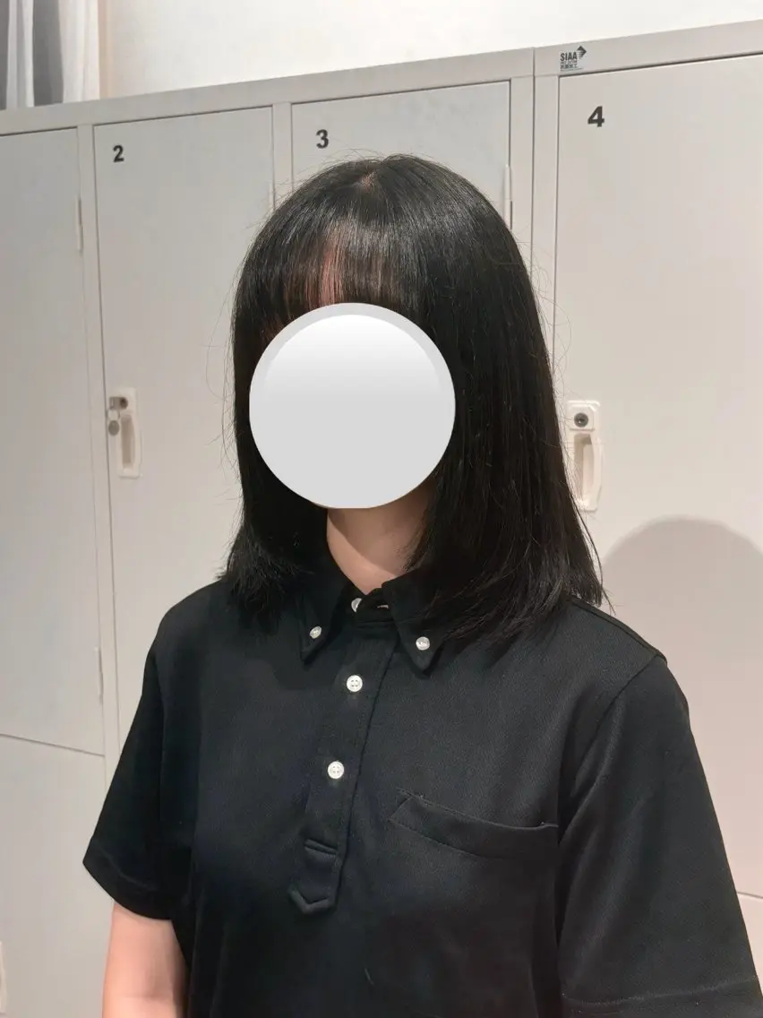 ミディアム 顔周りカット レイヤーカット 小林 琉花のヘアスタイル