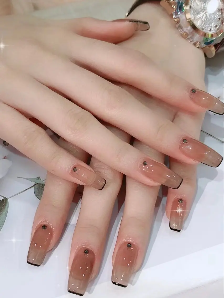 ネイル 💫🌸💕リサ nail ⭐️✨のネイルデザイン
