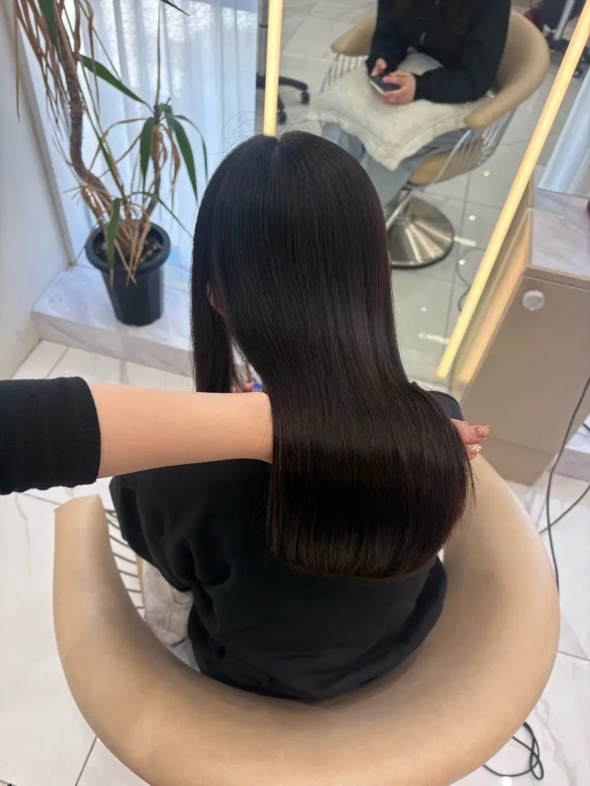 セミロング ヘアカラー トリートメント 透明感カラー/髪質 改善/里奈のヘアスタイル