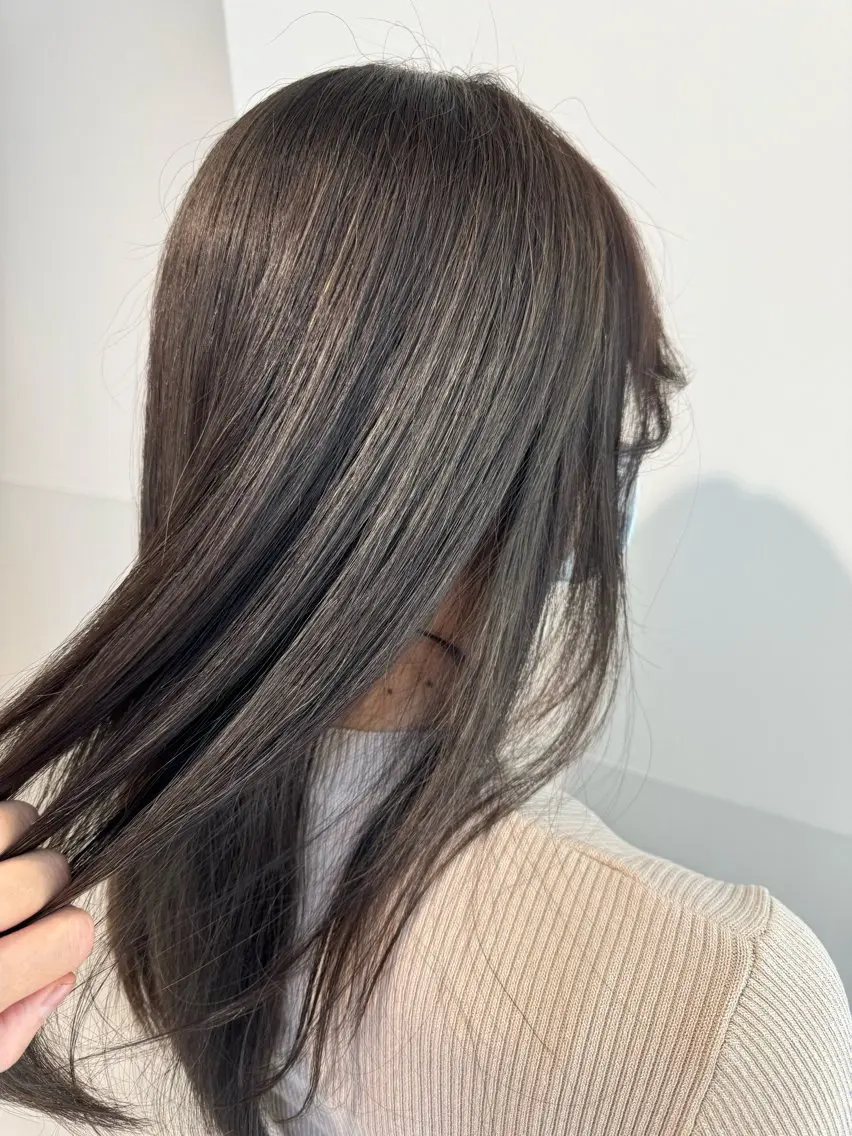 セミロング カット トリートメント 大阪 美容師 林のヘアスタイル