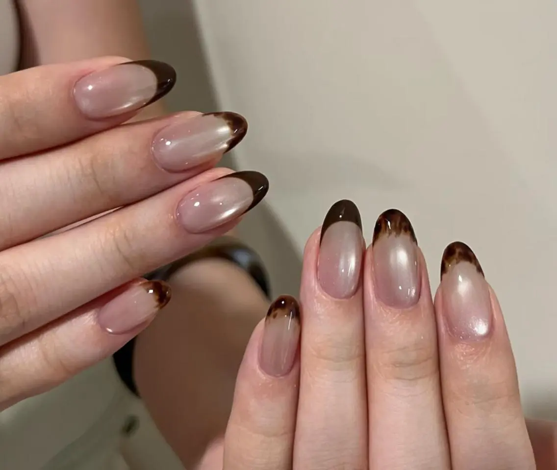 ネイル ハンドネイル ハンドケア 🍑 momo_nailのネイルデザイン