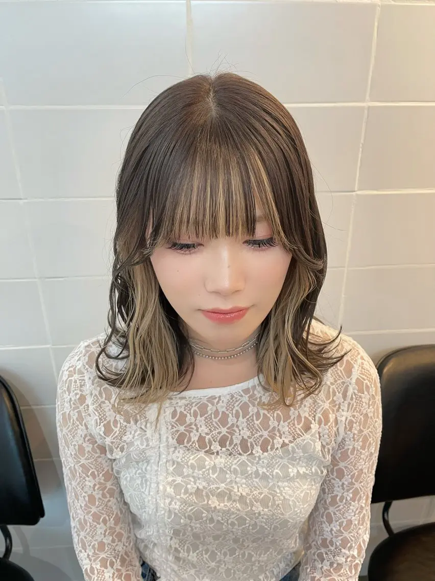 ミディアム 広島:ミルキーカラー tsumaのヘアスタイル