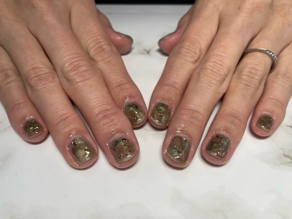 ネイル 持ち込み ニュアンスネイル nail salon シェリコのネイルデザイン