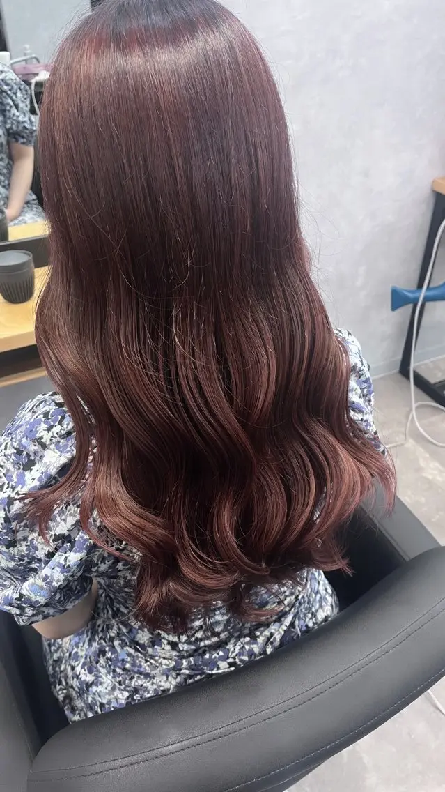 ロング カラー カット ヘアカラー 熊谷 有紗のヘアスタイル