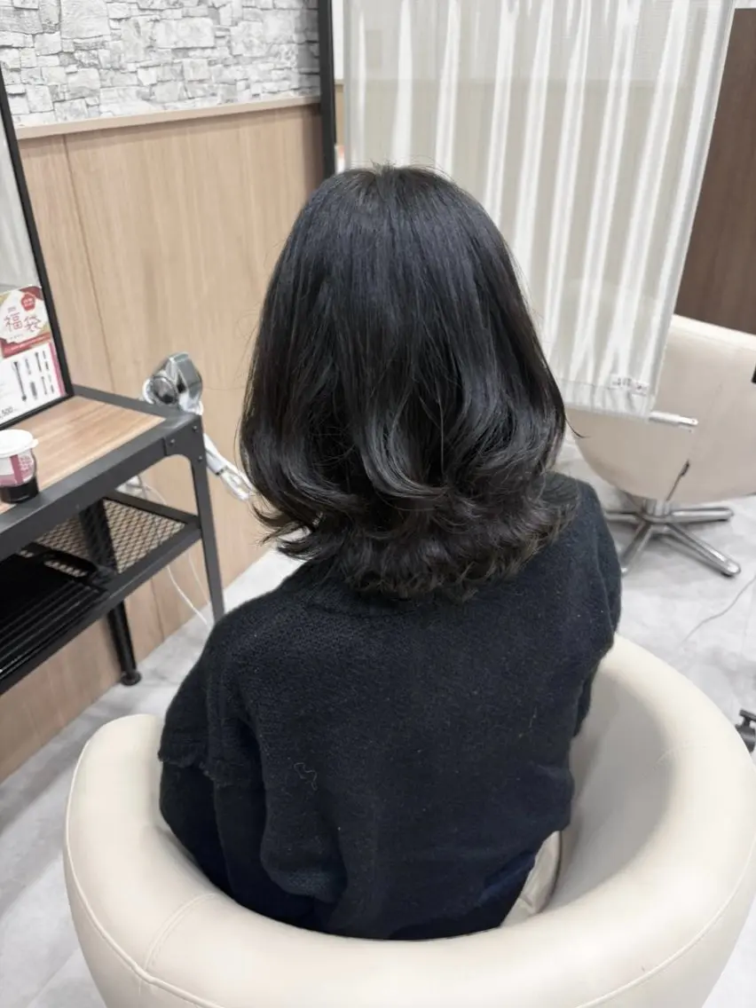 🌷ワンカラー(全体染め)➕メンテナンスカット✂️⟡.·*.Instagramから予約で割引中⟡.·*.の写真