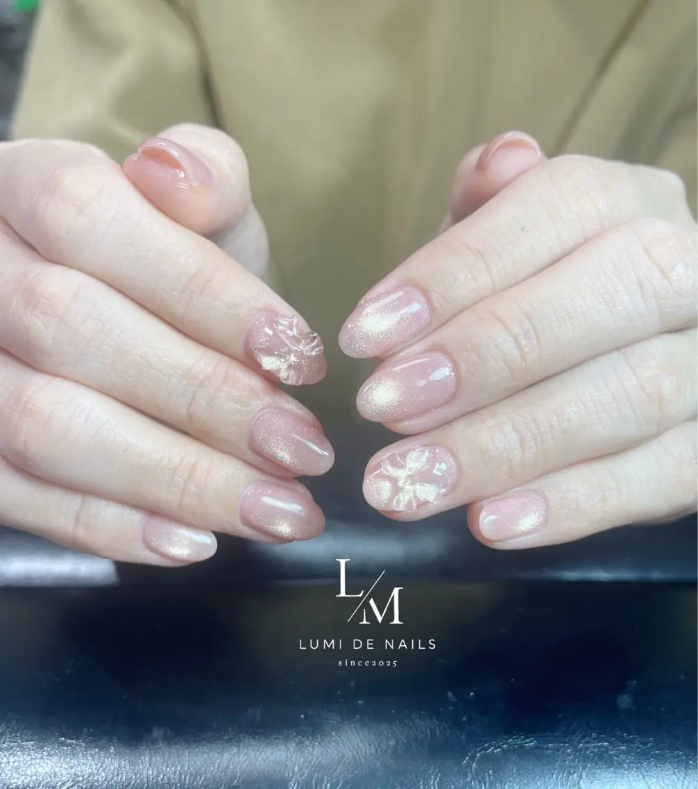 ネイル グラデーション ラメ(グリッター) マグネットネイル ミラーネイル ニュアンスネイル ハンドネイル Lumi de nailsのネイルデザイン