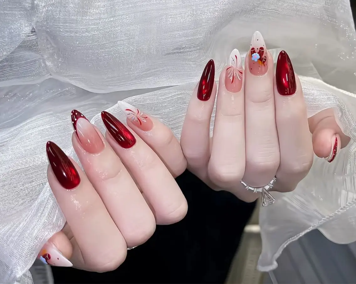 ネイル 🎀PG🩵 ネイルサロンのネイルデザイン