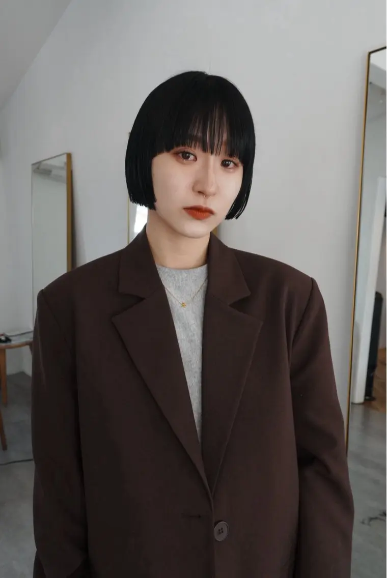 ショート ボブ カット ヘアカラー 藤井 紀香のヘアスタイル