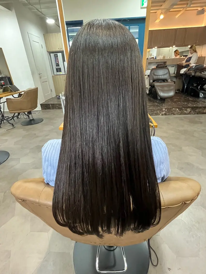 ロング カット トリートメント 縮毛矯正🌟カラー╱ ╱いいじまのヘアスタイル