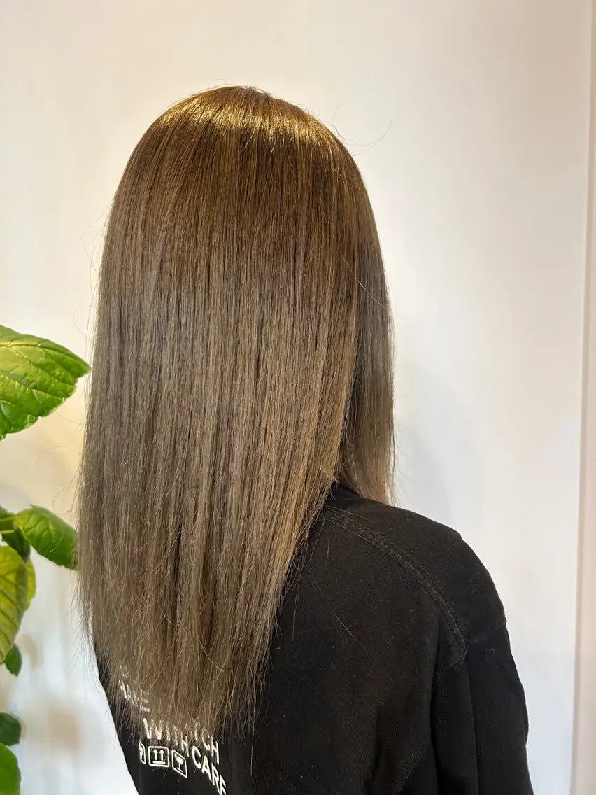 カラー White stone 今村光希のヘアスタイル