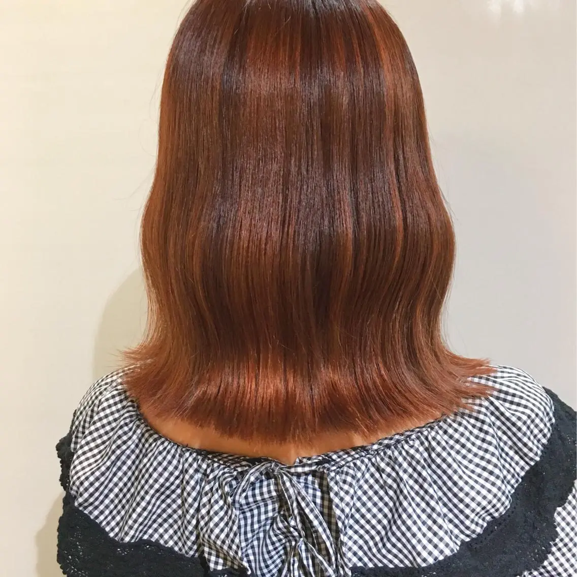 ミディアム カラー ヘアアレンジ オレンジ 柔らか垢抜けｶﾗｰと ｶｯﾄ🫧ASUKAのヘアスタイル