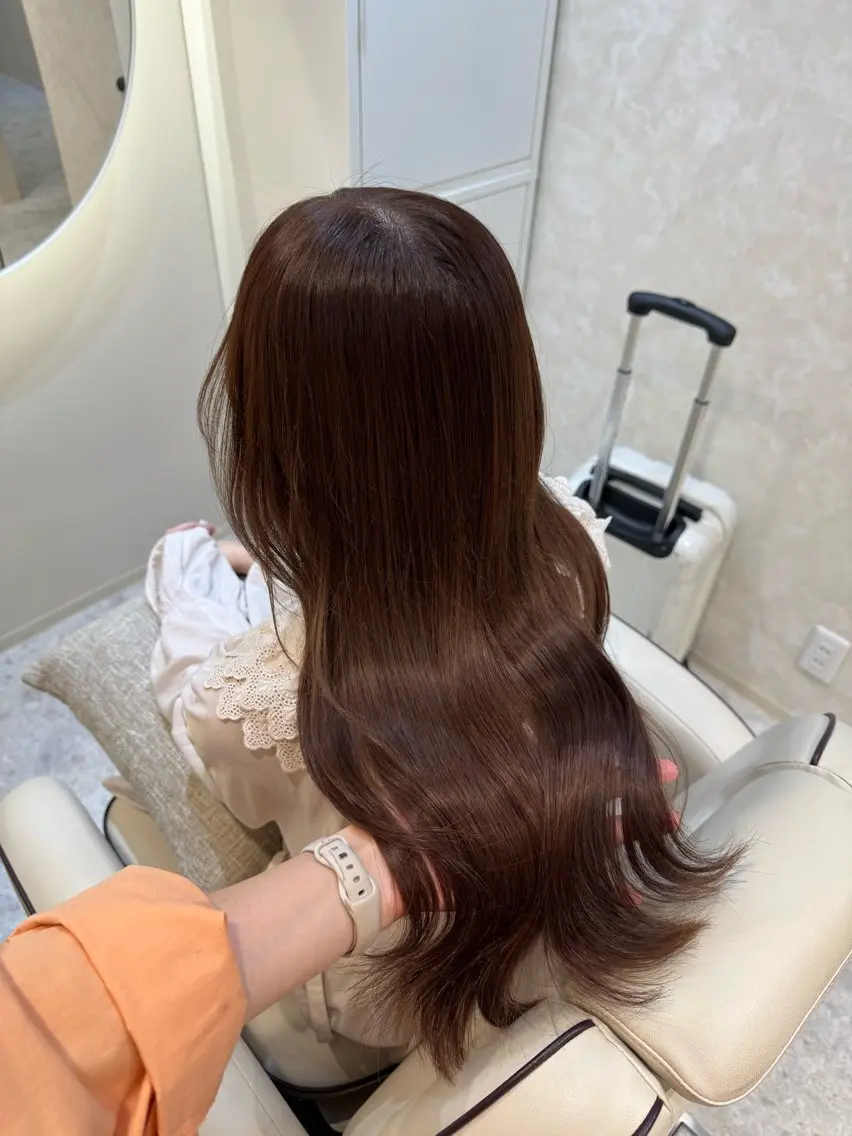 ロング カラー カット ヘアカラー トリートメント 片岡 由依のヘアスタイル