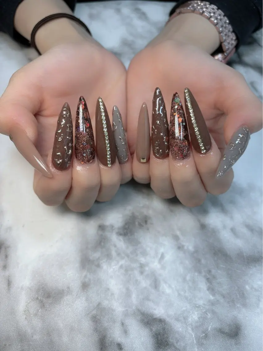 ネイル ロングネイル ハンドネイル Kayo 💅のネイルデザイン
