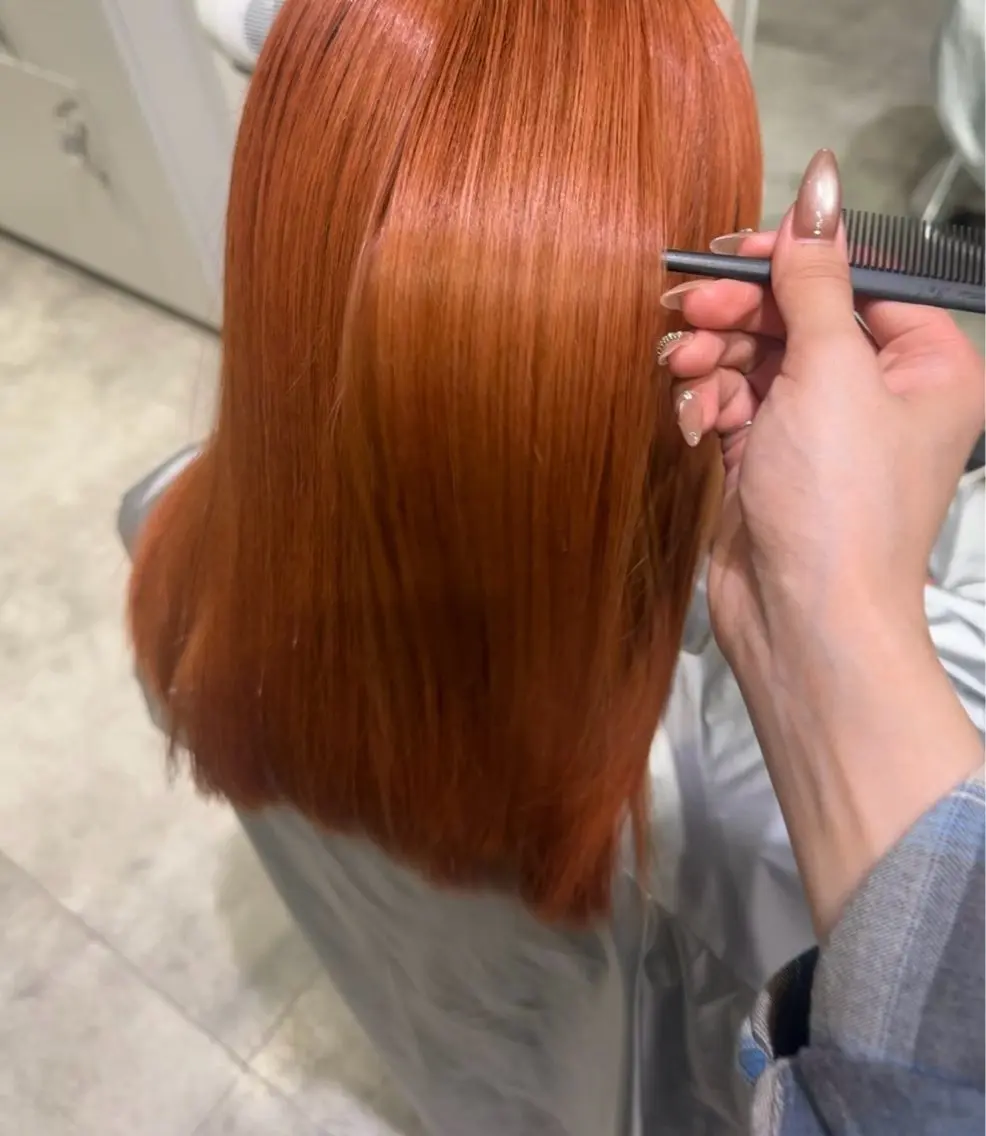 ミディアム ヘアカラー 芝 﨑のヘアスタイル