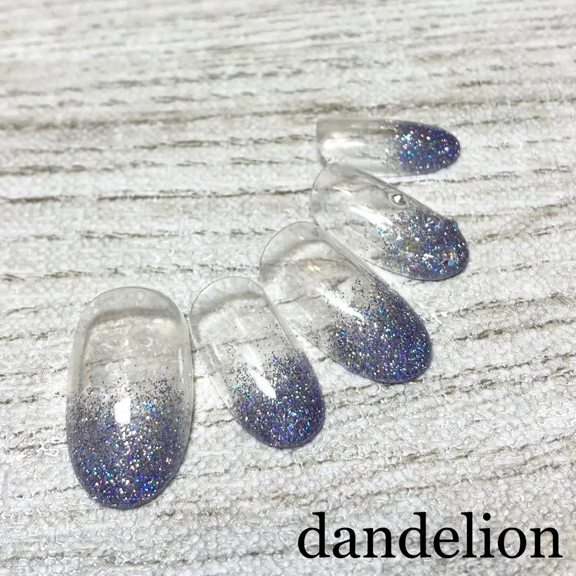 ネイル フラッシュネイル ハンドネイル ハンドケア dandelion ダンデライオンのネイルデザイン