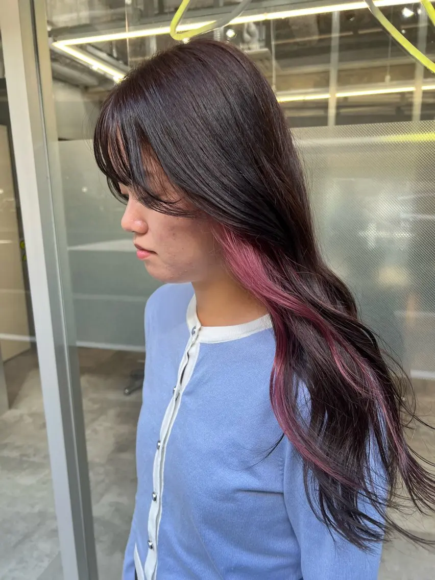 ロング カラー インナーカラー ピンクカラー カット ヘアカラー トリートメント 中井 一葉のヘアスタイル