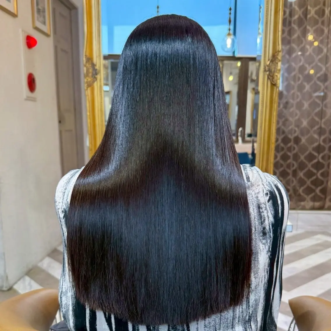 ロング 縮毛矯正 佐藤 優成のヘアスタイル