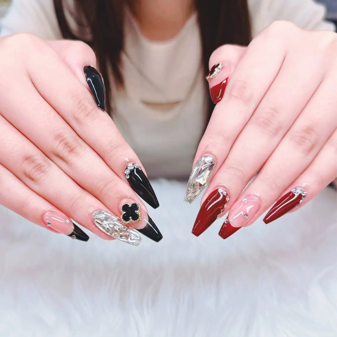 ネイル 韓国ネイル ロングネイル スカルプネイル ワンホンネイル ハンドネイル GOHOUBI Nail 心斎橋店のネイルデザイン
