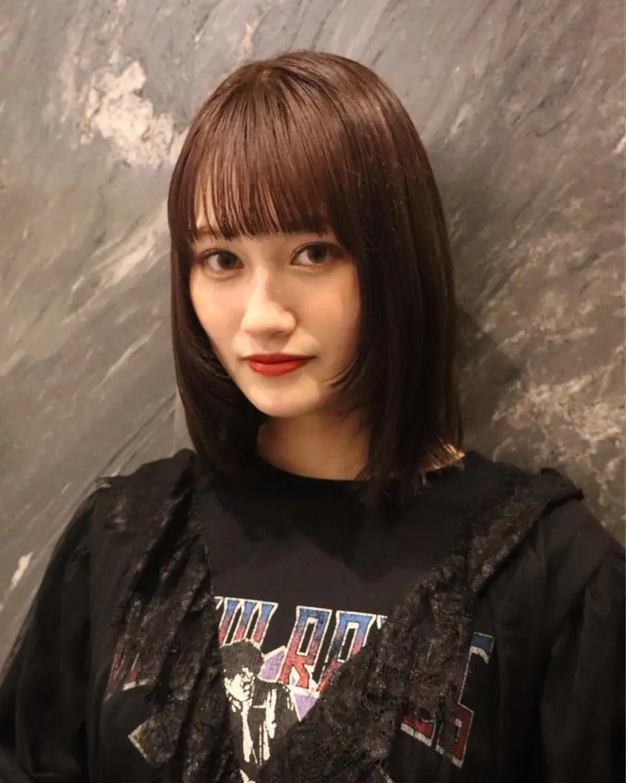 セミロング カラー カット ヘアカラー レイヤー/ブリーチ iwamiya岩見谷のヘアスタイル