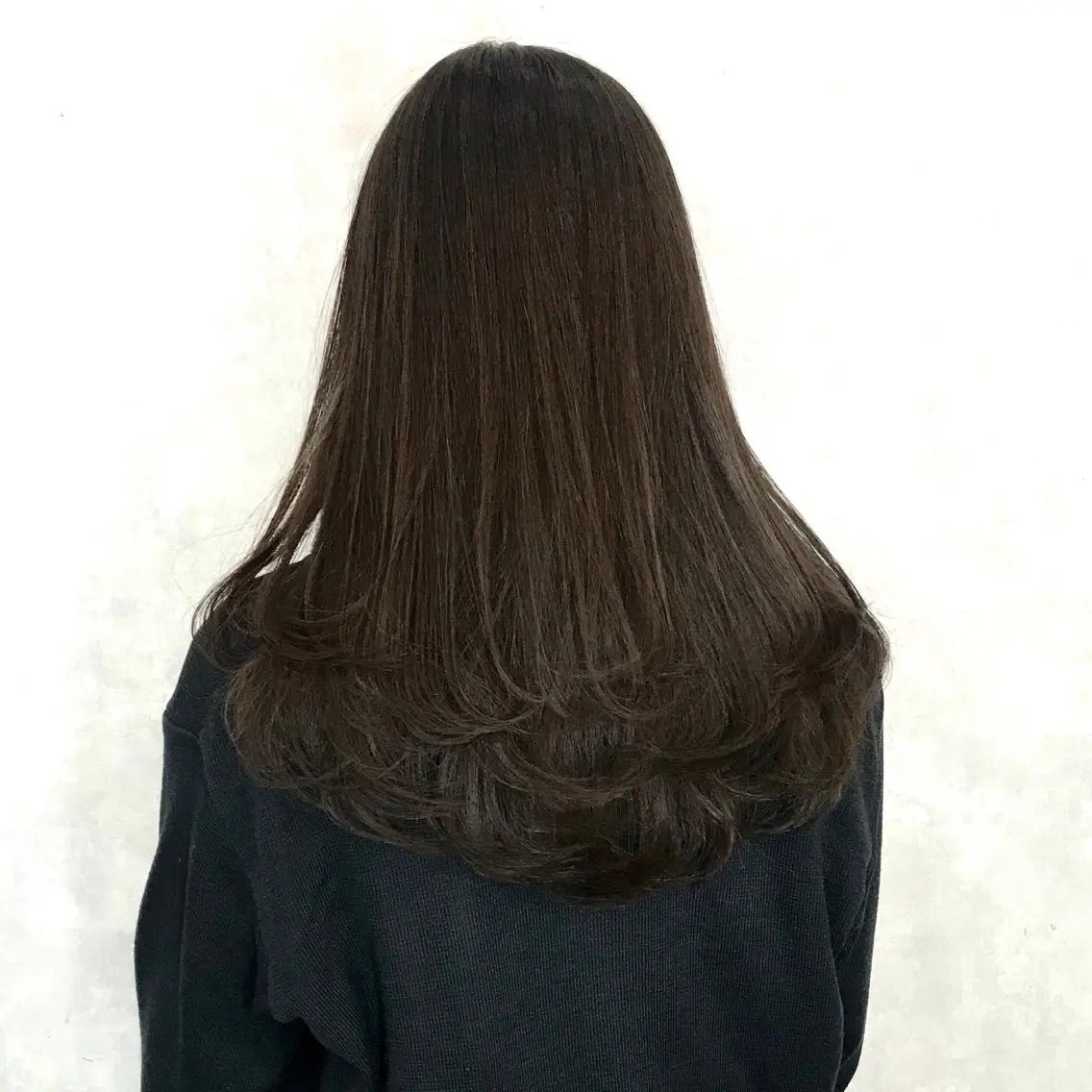 ロング ヨシンモリ ムルギョル巻き 韓国風ヘア レイヤーカット シースルーバング K-POP好き美容師 🇰🇷Kai.Yのヘアスタイル