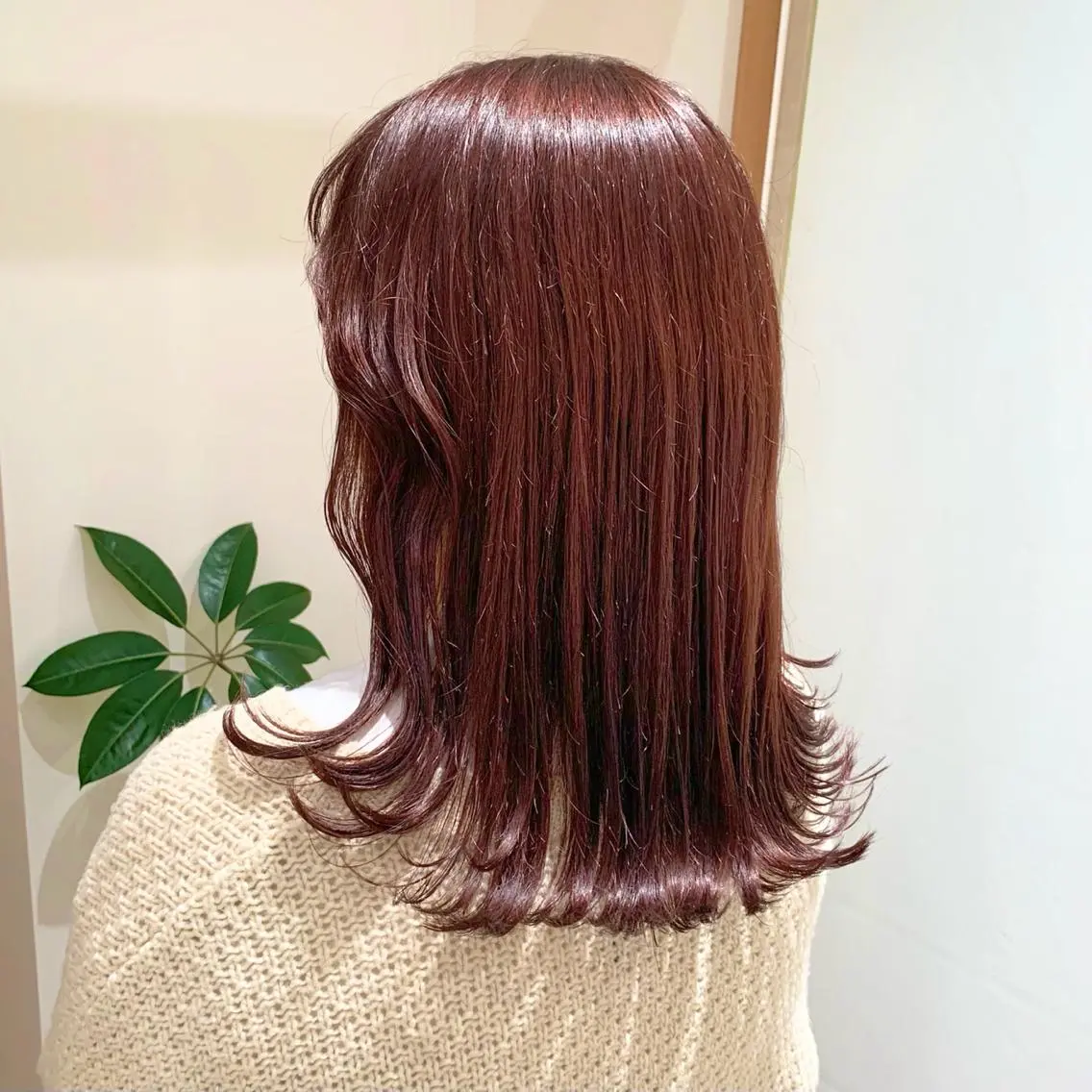ミディアム カラー ヘアアレンジ 切りっぱなしボブ ブラウンカラー オレンジ オレンジブラウン ボブ パーマ/暖色/ボブ イワタテ🇰🇷のヘアスタイル