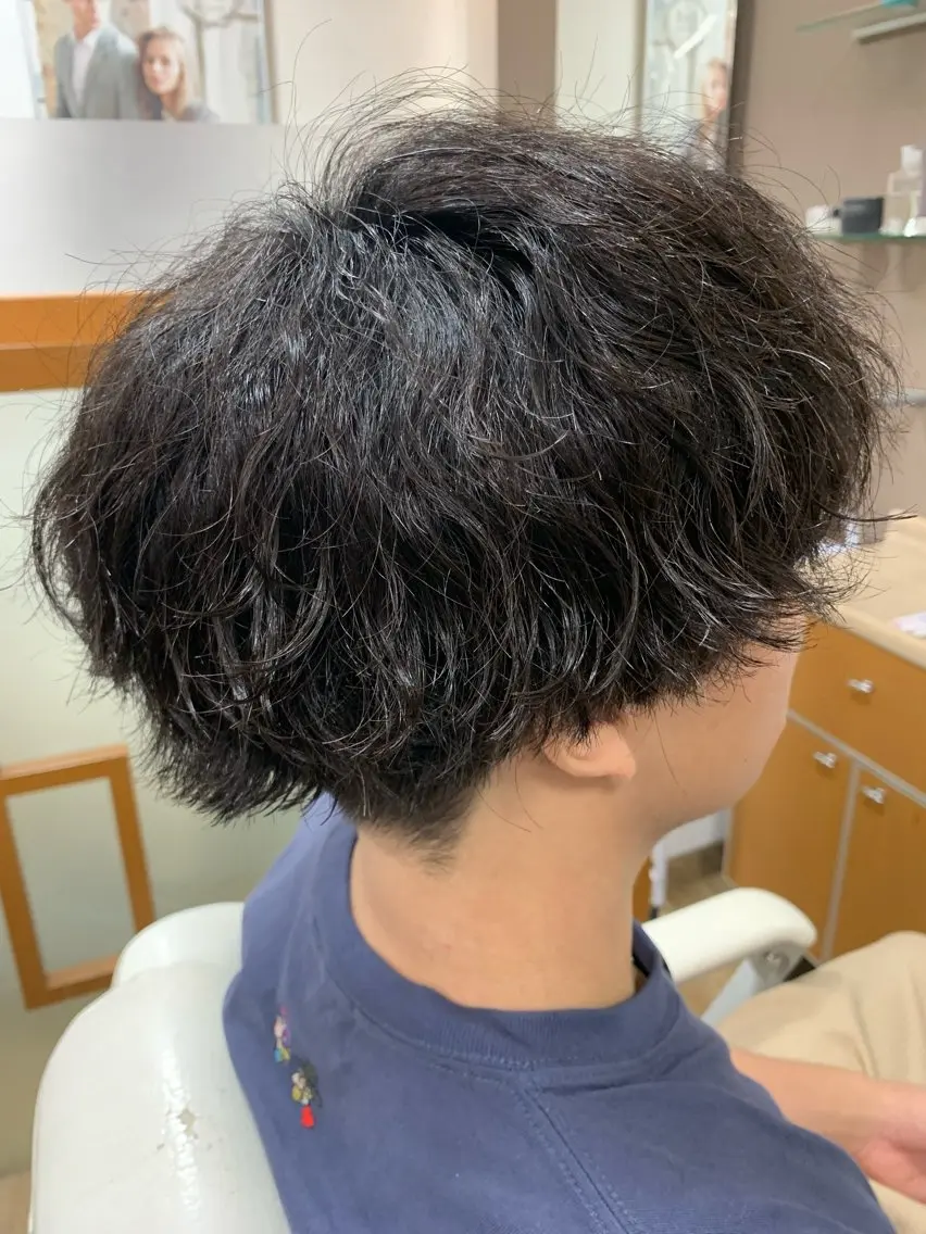 パーマ メンズ メンズパーマ 波巻きパーマ カット パーマ 豊川／メンズ ／波巻きパーマ／ワダのヘアスタイル