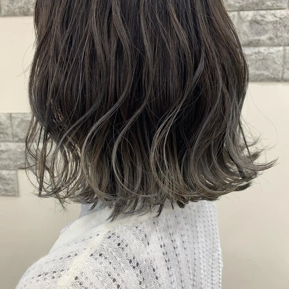 ショート カラー 薄田 珠美のヘアスタイル