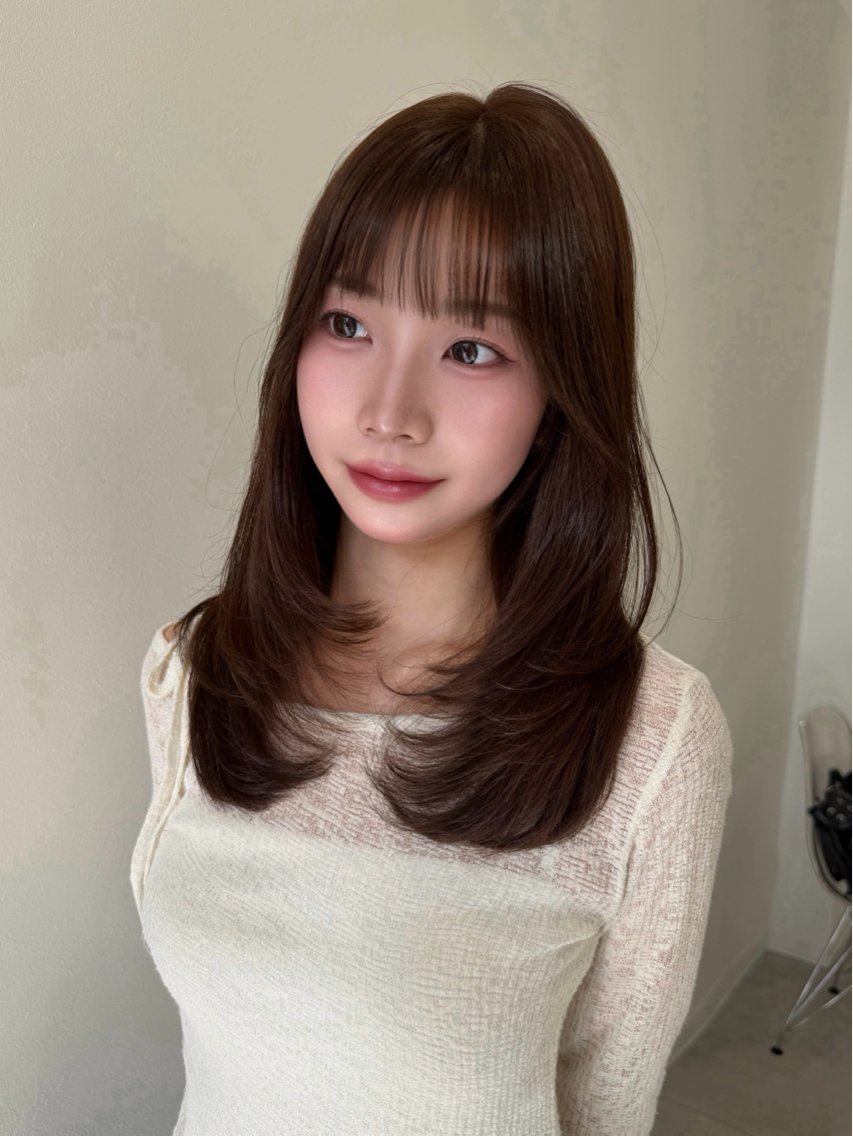 ロング レイヤーカット カット ヘアカラー XIA AIMIのヘアスタイル