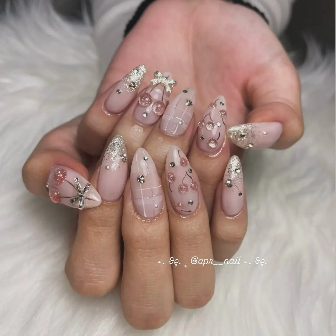 ネイル ハンドネイル Nailsalon apricotのネイルデザイン
