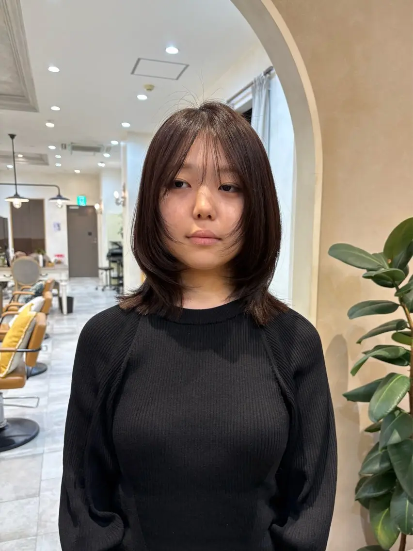 ミディアム ボブレイヤー ボブ くびれヘア くびれレイヤー レイヤーカット あべ えみのヘアスタイル