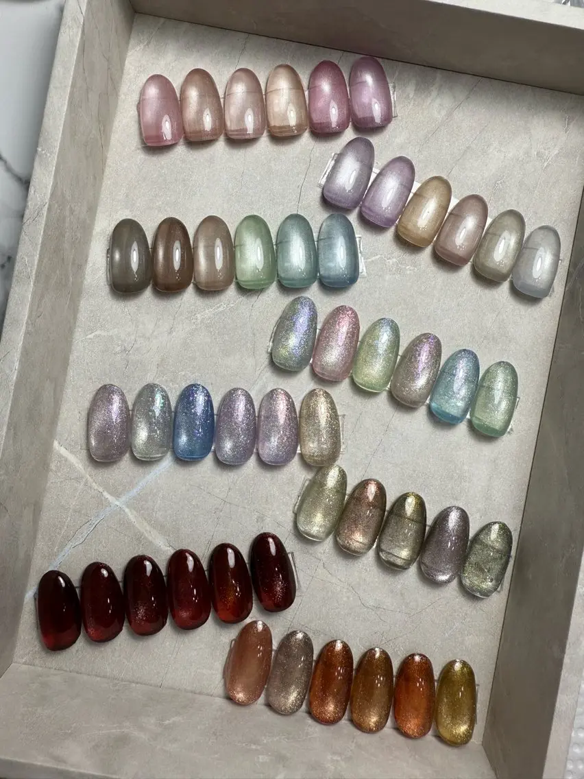 ネイル マグネットネイル CHIKA .のネイルデザイン