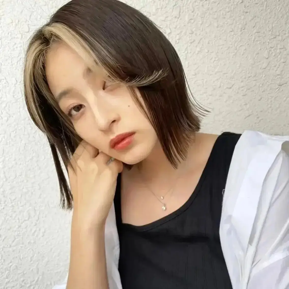 ショート カラー 切りっぱなしボブ ミストバング ベージュカラー ブリーチ フェイスフレーミング 🌹艶ボブの達人🌹 SYOHEIのヘアスタイル