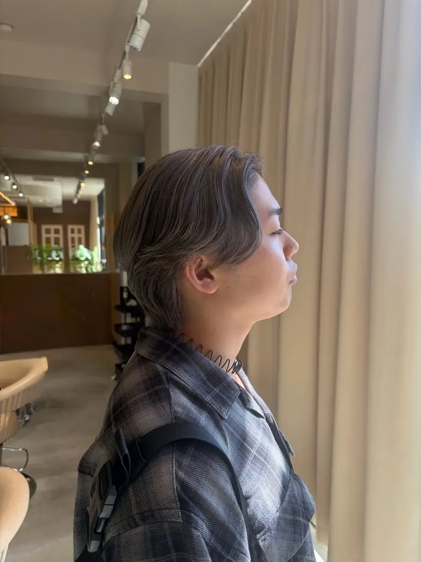 メンズ メンズブリーチ ヘアカラー 赤羽根 周のヘアスタイル