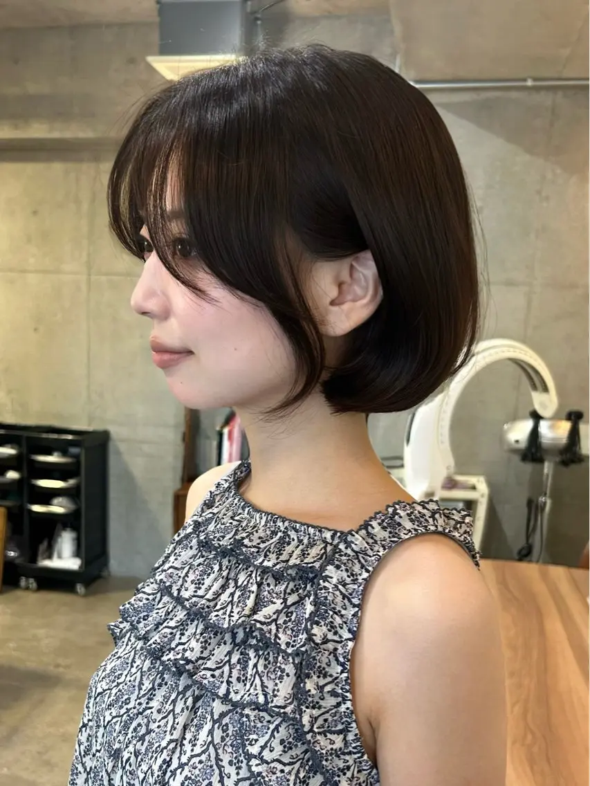 ショート カラー タンバルモリ カット ヘアカラー 韓国ボブ/レイヤー ボブ/ EMIRIのヘアスタイル