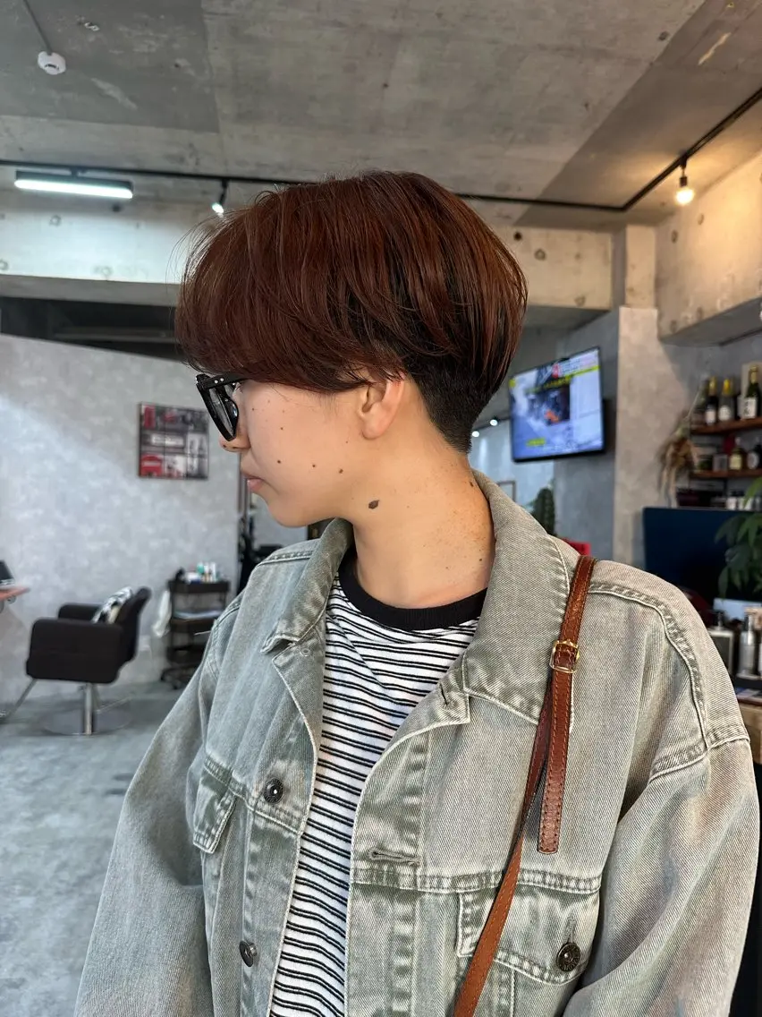 ショート 切りっぱなしボブ ショートボブ ハンサムショート 丸みショート ボブ モテ髪/ボブ/ショー ト/アダチフウトのヘアスタイル