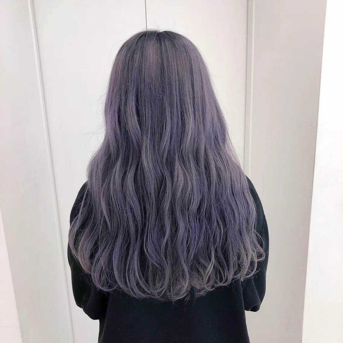 ロング カラー ヘアカラー 🤍💕ブリーチカラ ーAyaka💕🤍のヘアスタイル