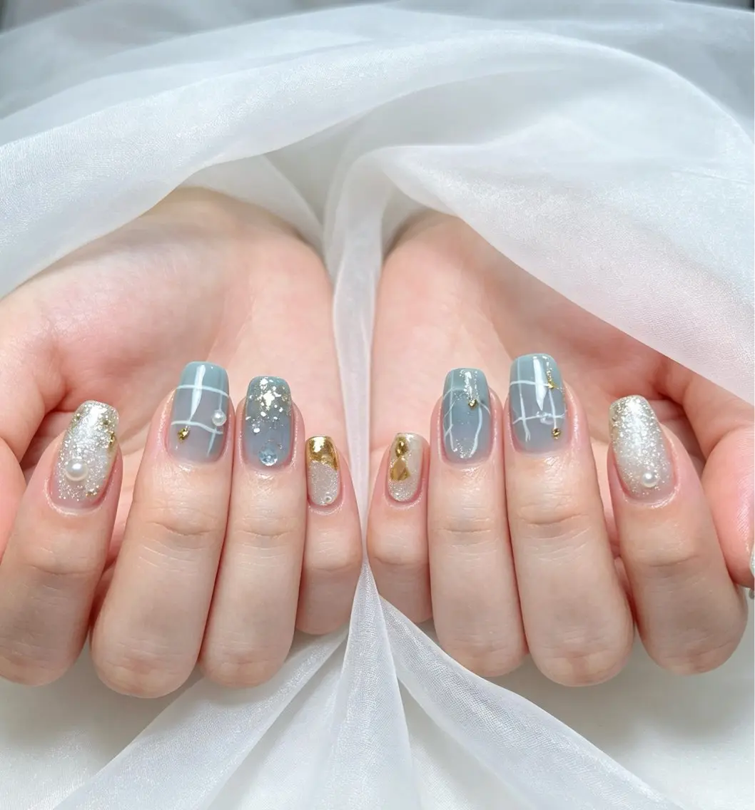 ネイル アオイnail モモのネイルデザイン