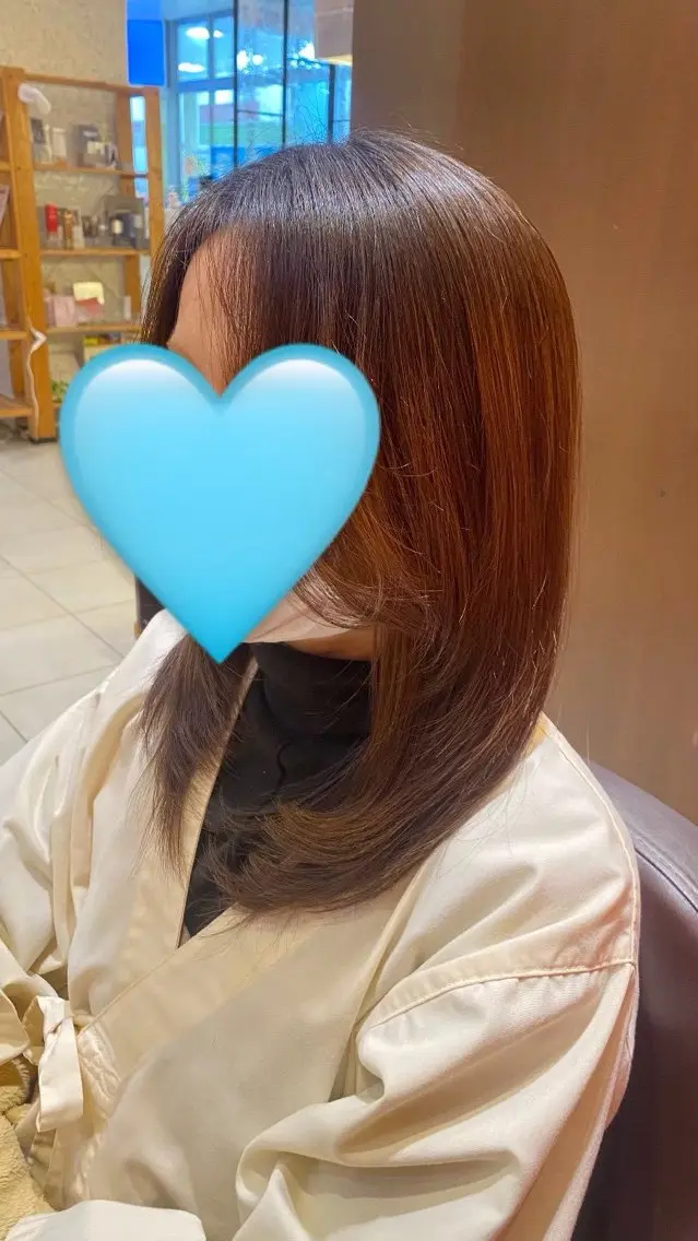 ミディアム 中島 梨々香のヘアスタイル