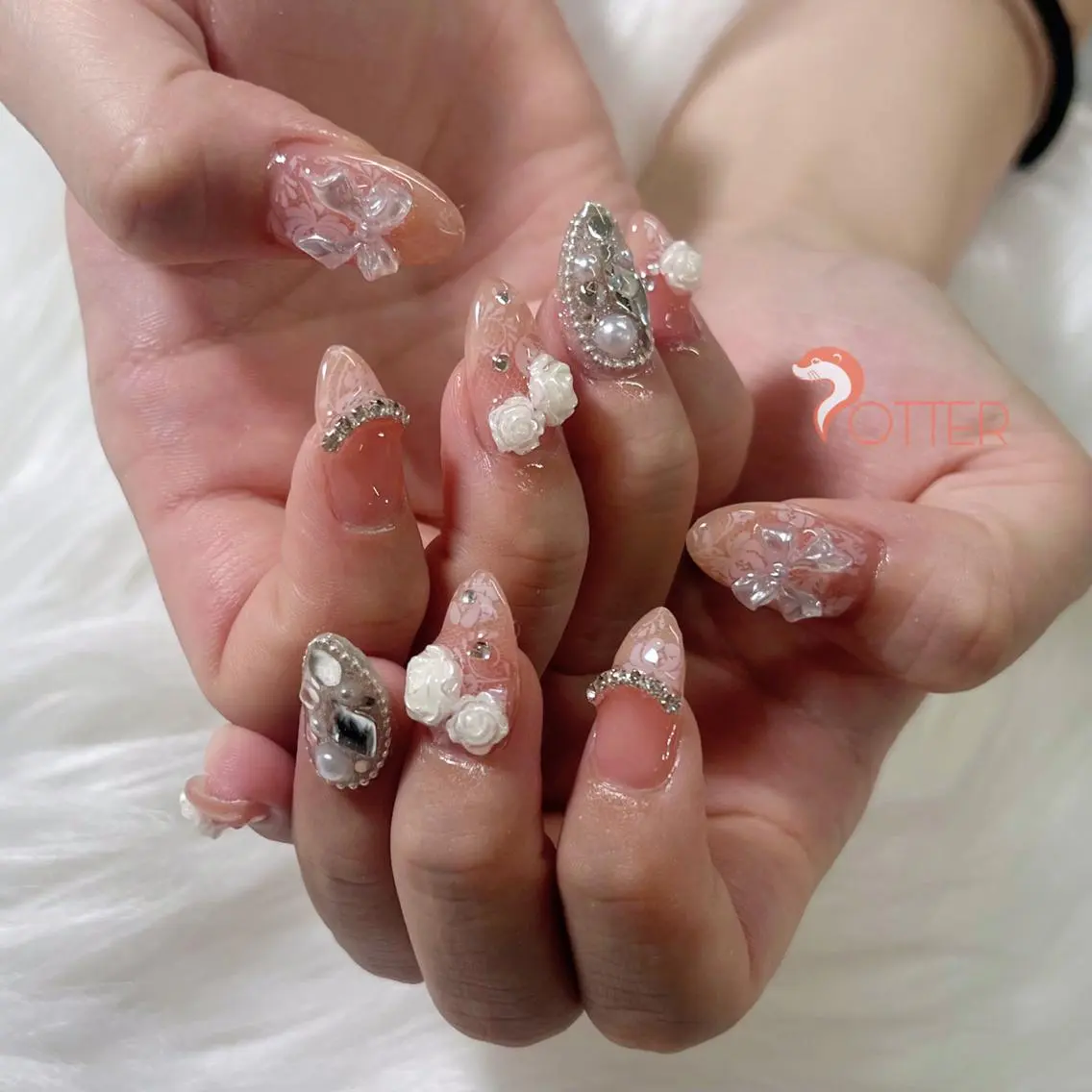 ネイル ハンドネイル OTTER NAILのネイルデザイン