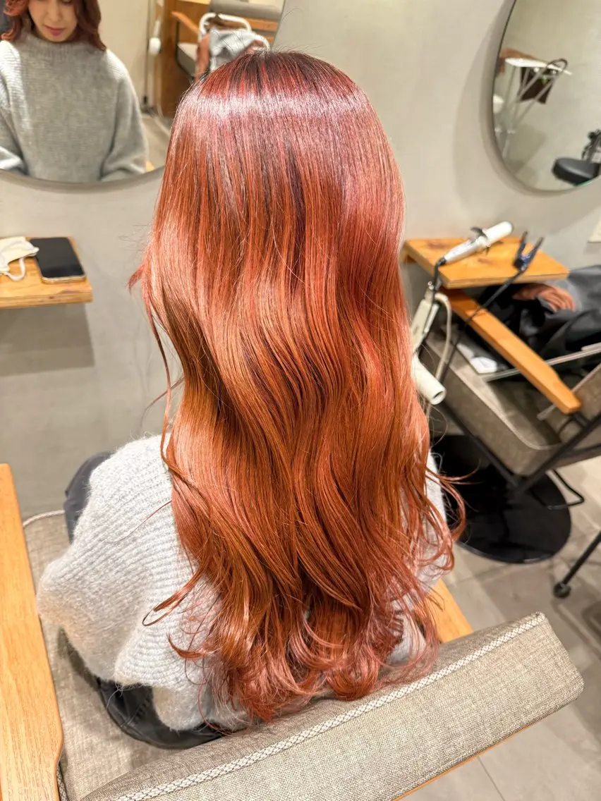 ロング カット ヘアカラー 松平 拓巳のヘアスタイル