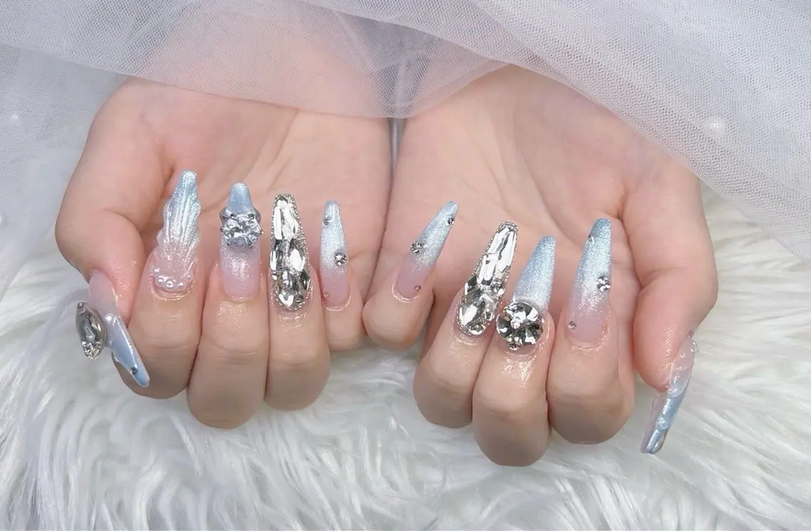 ネイル アートネイル オーロラネイル チークネイル 長さ出し フットネイル Miya _nailのネイルデザイン