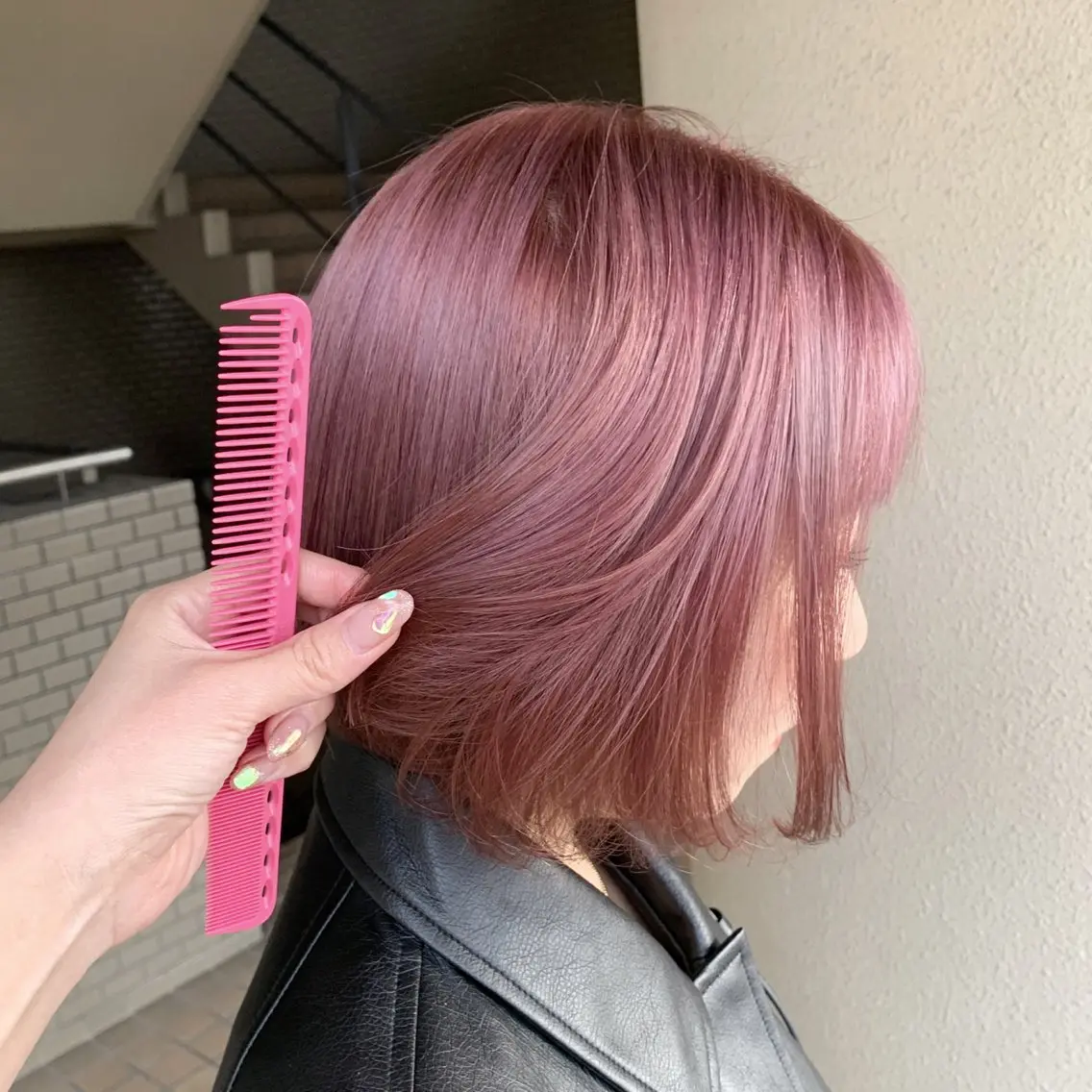 ショート カラー ピンクカラー カット ヘアカラー regalo Acari🍎のヘアスタイル