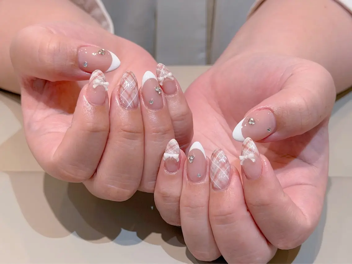 ネイル ハンドネイル CHERIR AKIのネイルデザイン