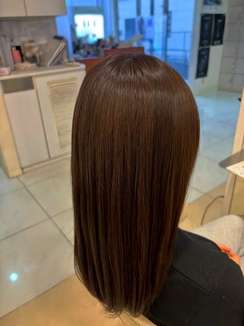 セミロング カラー ヘアカラー 長野 愛のヘアスタイル