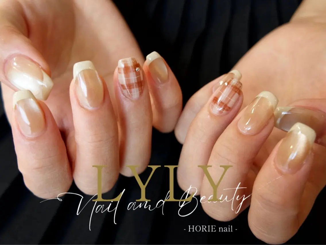 ネイル ハンドネイル LYLY yukiのネイルデザイン