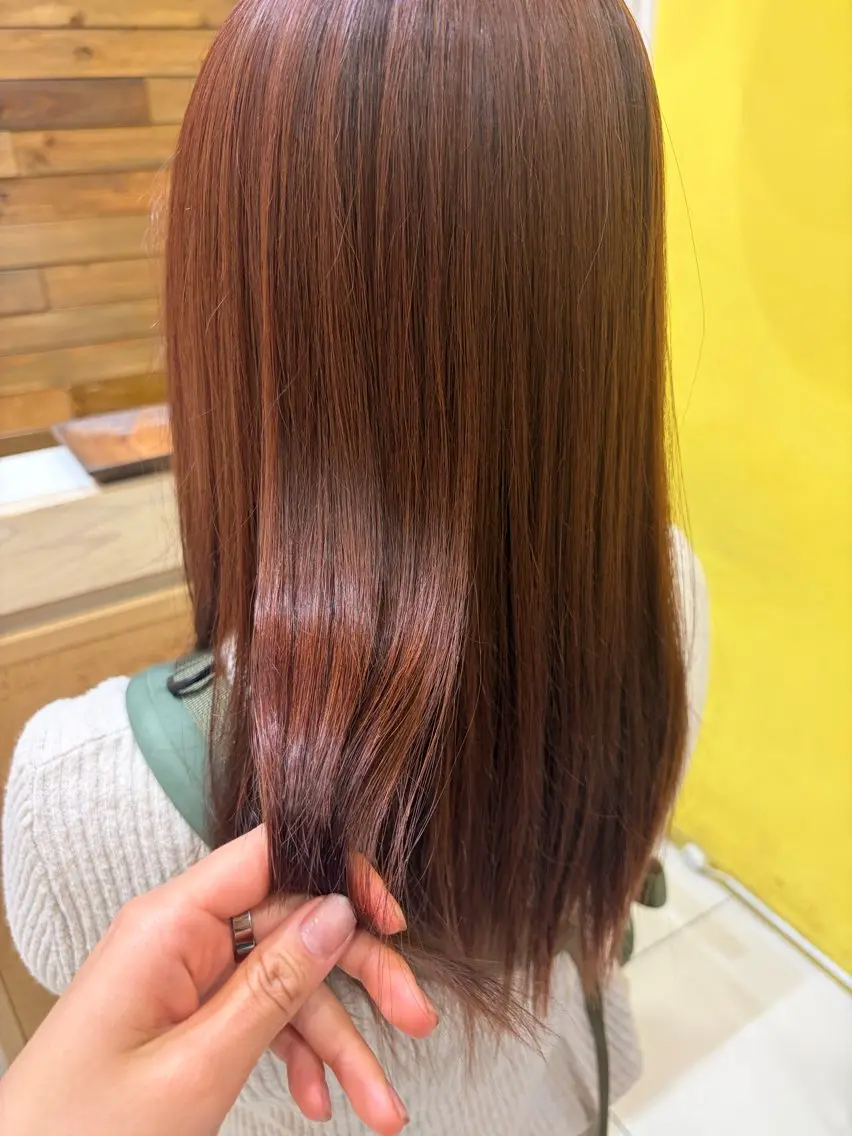セミロング ヘアカラー ちぐさ/艶髪 ワンカラー🤍のヘアスタイル