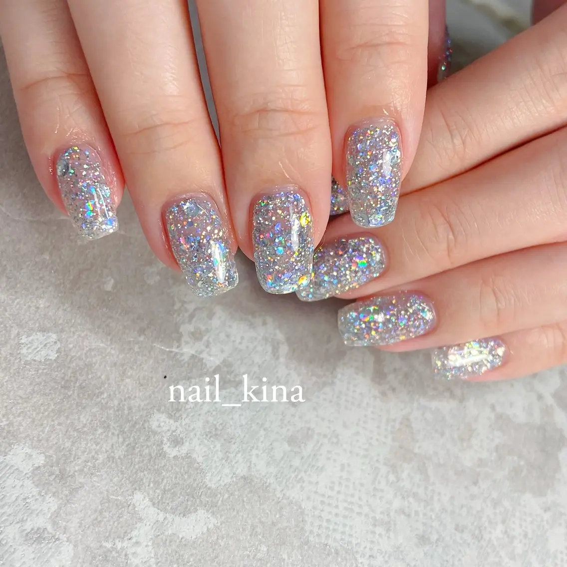 ネイル ラメ(グリッター) ワンカラーネイル 夏ネイル nail_ kinaのネイルデザイン