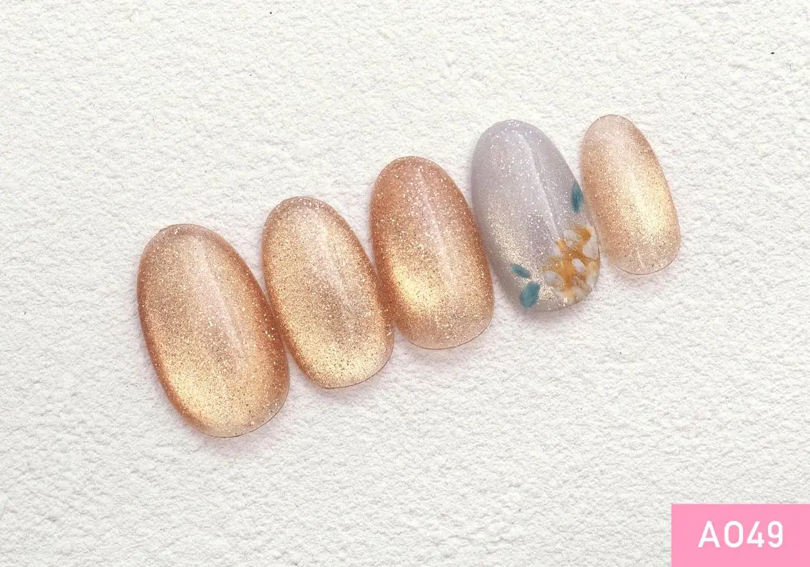 ネイル シルバー 新橋🌷 Nailのネイルデザイン