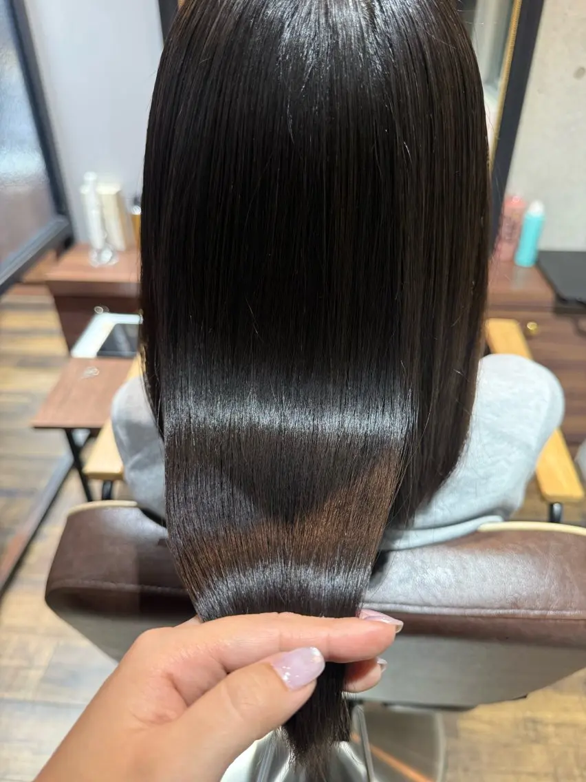 ロング 多田 明希のヘアスタイル