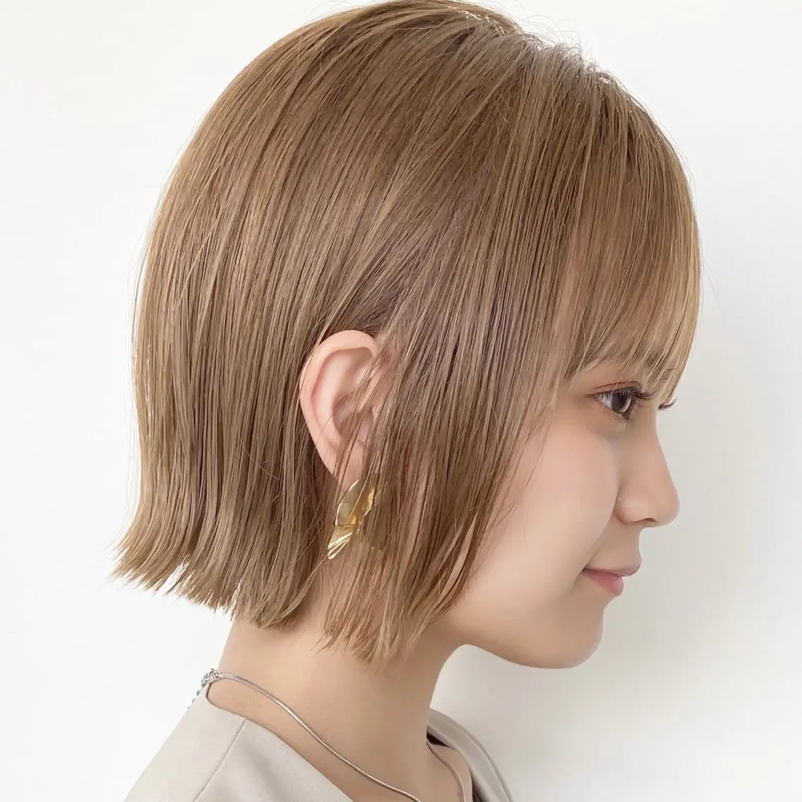 ショート カラー ヘアアレンジ KONOMI スタイリストのヘアスタイル